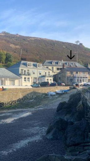 Tol-Dhu. One in a Mullion